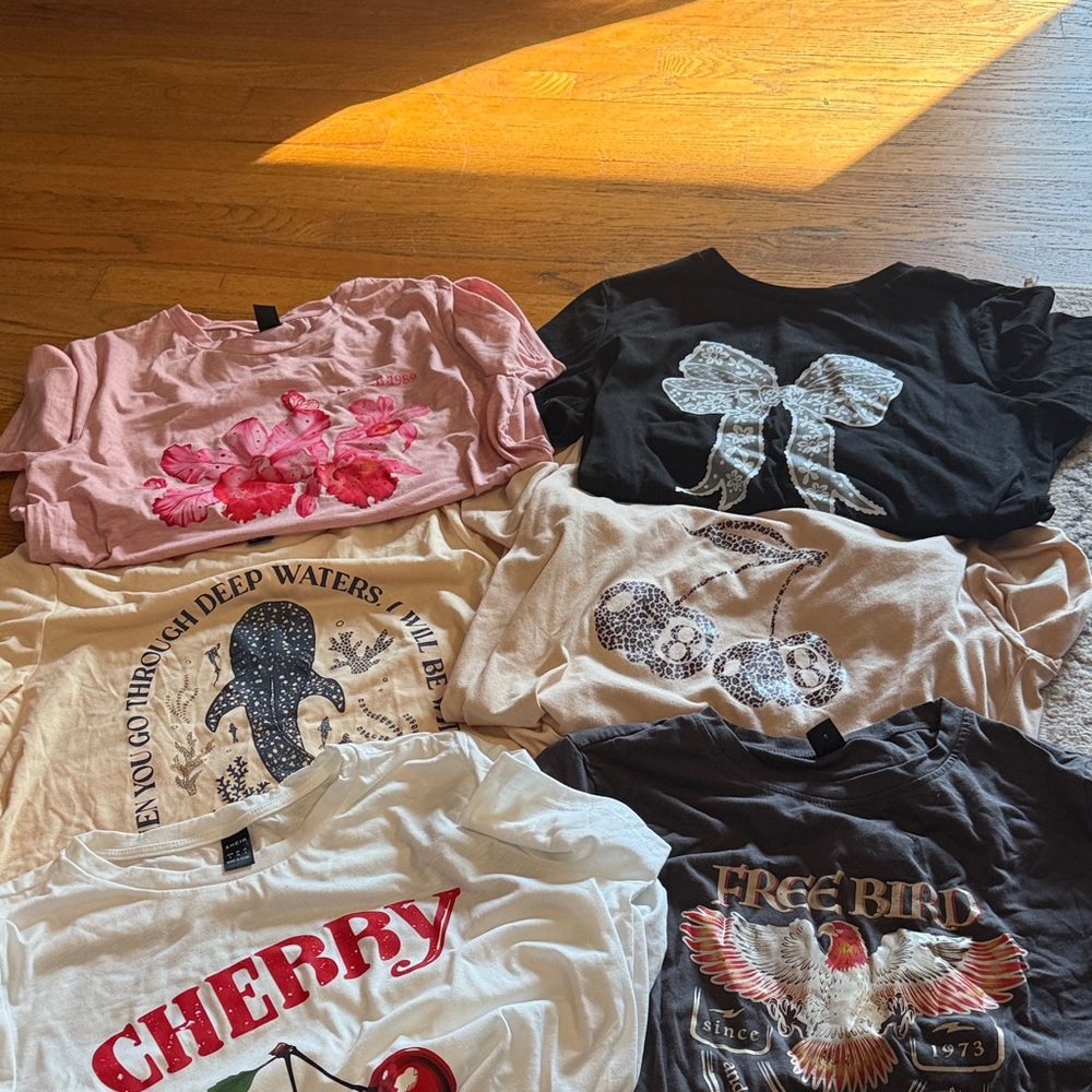 Graphic T-Shirt Bundle - Pink, Black, White